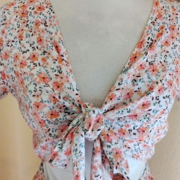 Heart & Heels Maxi Dress - Picture 7 of 11